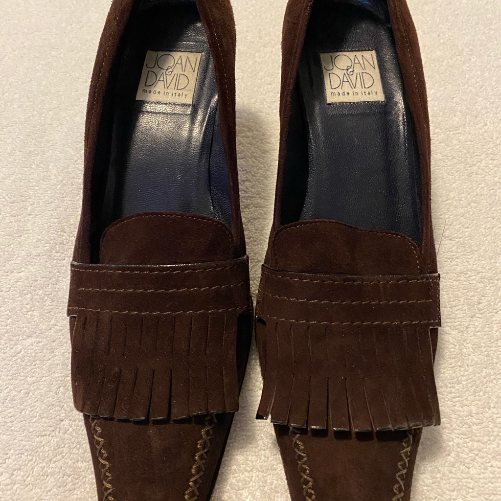 Almost Brand New Stylish Brown Suede Heels By Joan  David  Box 58